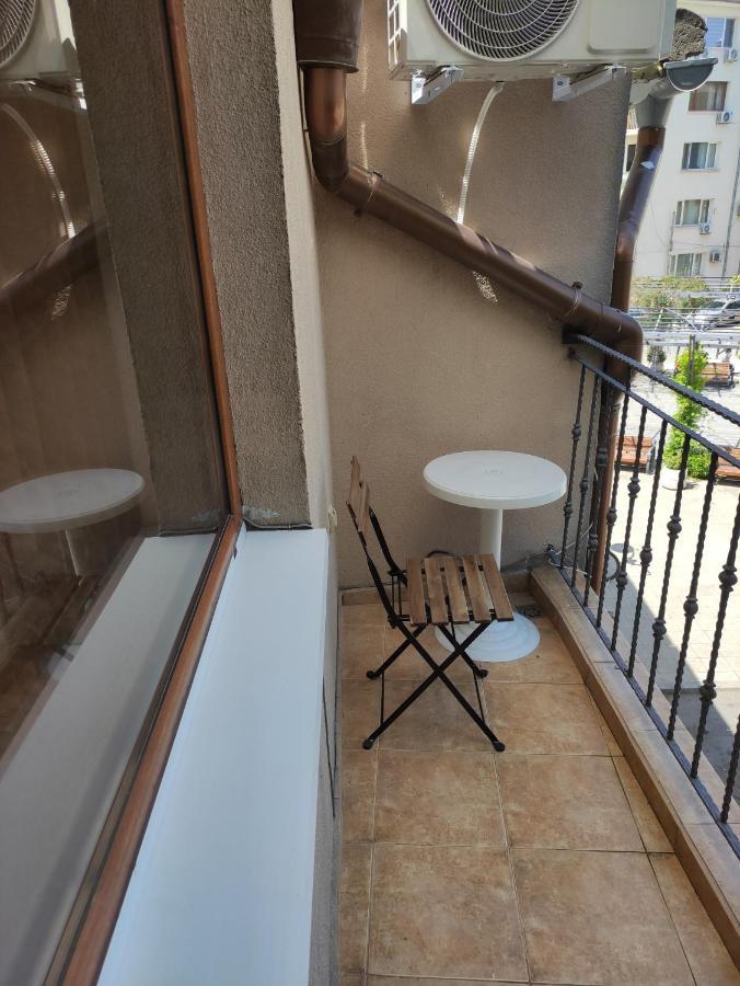 Aleks Top Center Burgas City Exterior foto